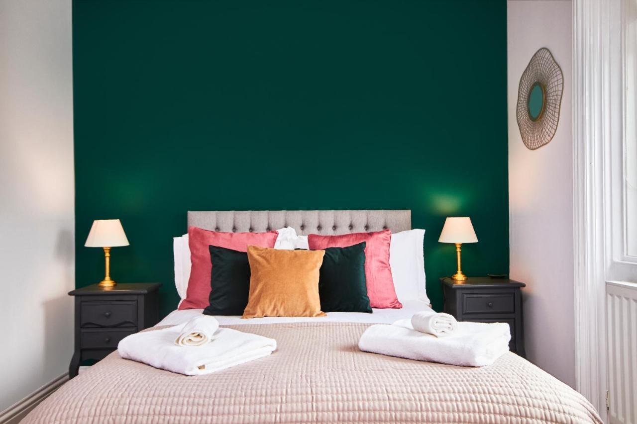 Lovely Abode In Newcastle - Sleeps 4 - Ground Floor Экстерьер фото