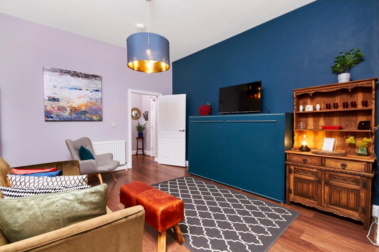 Lovely Abode In Newcastle - Sleeps 4 - Ground Floor Экстерьер фото
